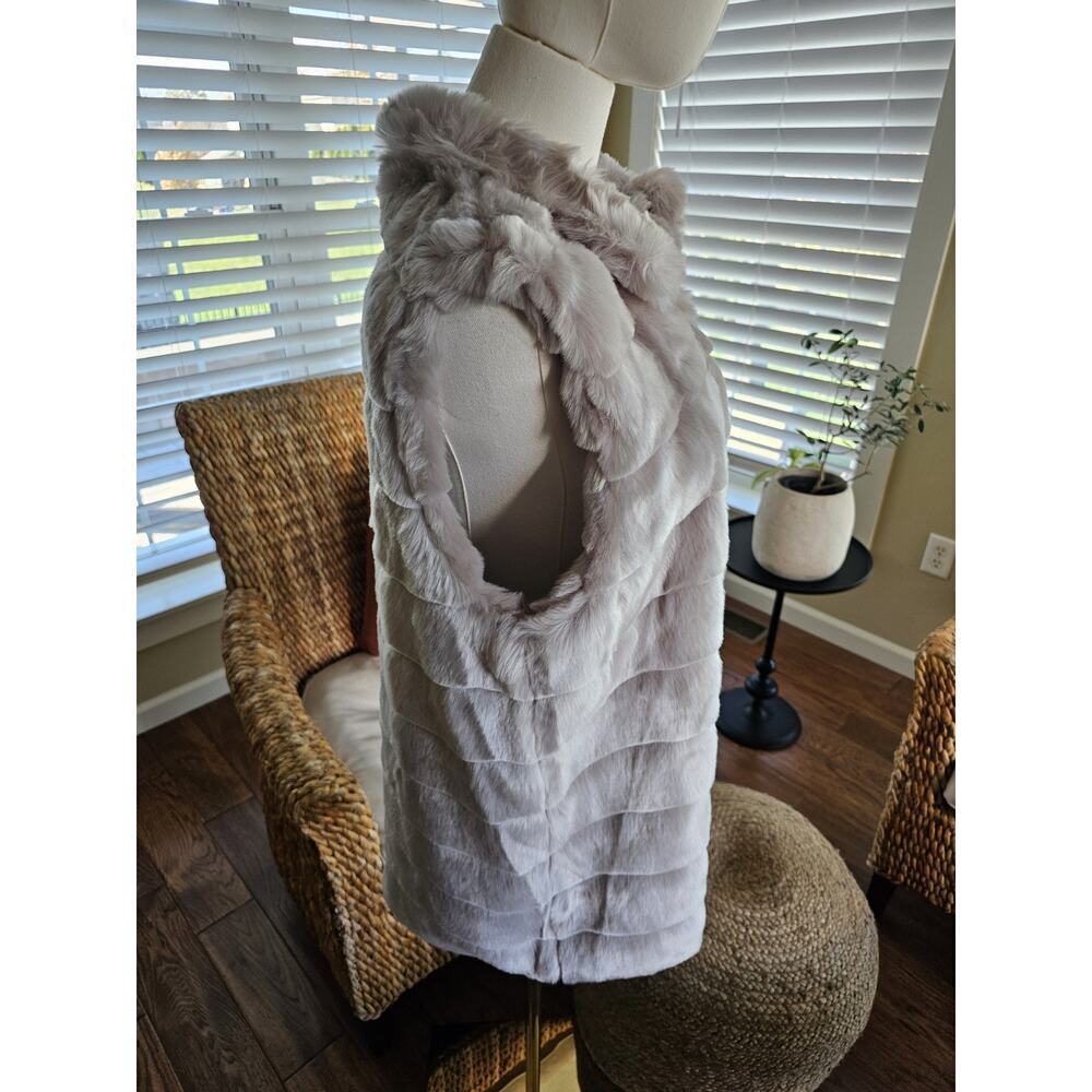 Talbots Faux Fur Luxury Vest Gray Women’s Size M Aspres Outdoors Luxury - Picture 3 of 10